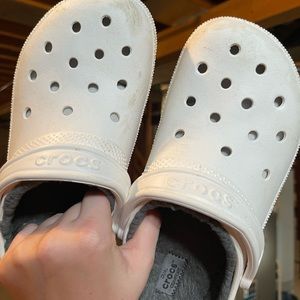 Women’s lined crocs, fuzzy, lightly worn